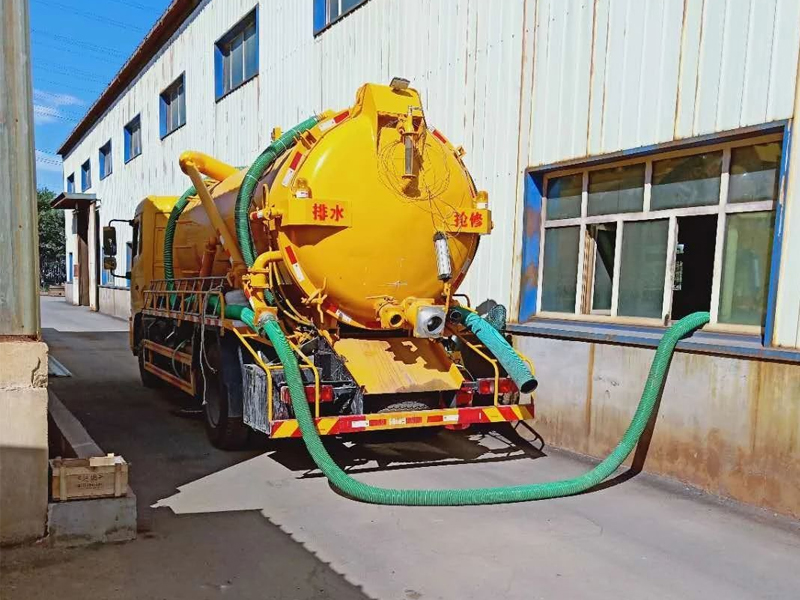 论坛厂区化粪池清理